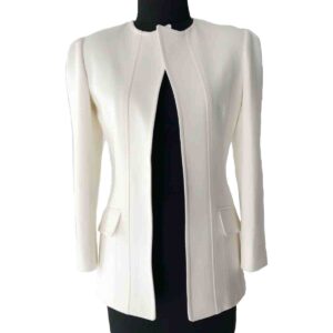 Chaqueta blanca tipo Ch Sulma Arizala