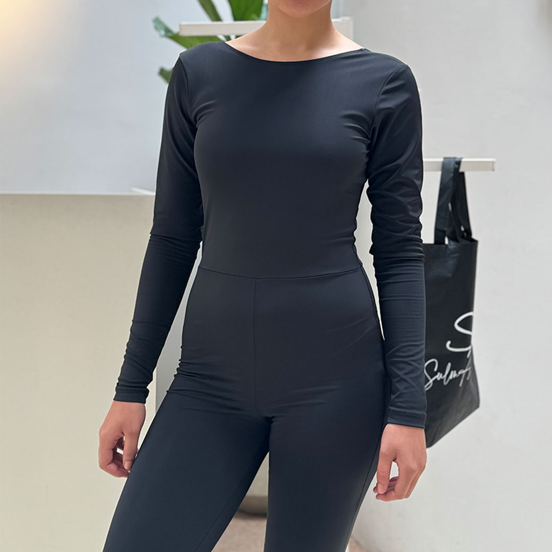 enterizo-cuello-bandeja-negro